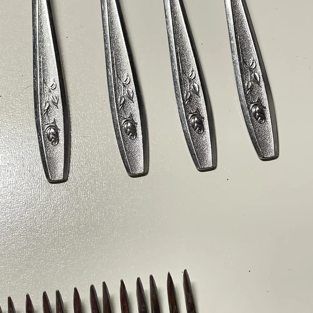 Simeon L & George H‎ Rogers Flatware Set Rose Floral Stainless Silver 26pc Good